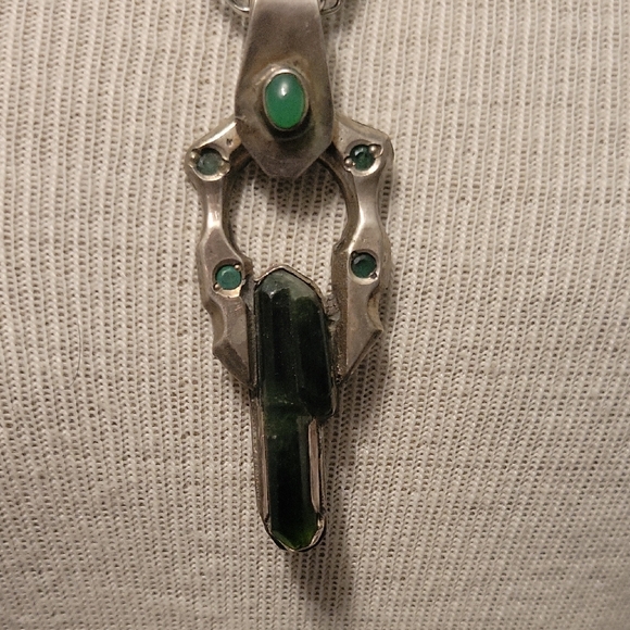 Sterling Silver and Green Pendant Necklace - Picture 1 of 3